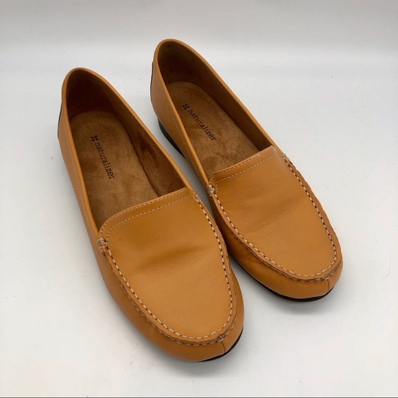 naturalizer simmons loafer